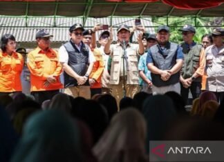 Pemerintah Bantu Hingga Rp60 Juta per Keluarga untuk Renovasi Rumah di Bawean