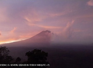Semeru Kembali Erupsi Selama 127 Detik