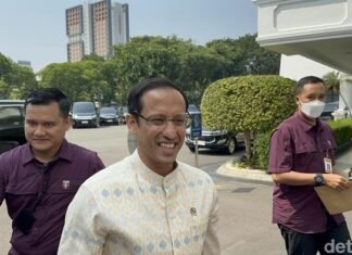 Akhirnya, Pemerintah Batalkan Kenaikan UKT Tahun Ini