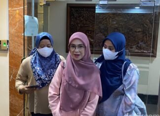 Jelang Berangkat Haji, Youtuber Ria Ricis Diperas “Jacky” Rp 300 Juta