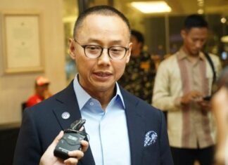 PDIP dan PAN Adu Kuat Calonkan Khofifah Gubernur Jatim