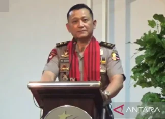 Ike Edwin Kembali Daftar Calon Pimpinan KPK