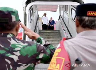 Presiden Jokowi Kembali ke Jakarta Usai Pimpin Upacara 17-an di IKN