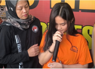 Ini Dia Sosok Marisa Putri Yang Viral Setelah Tabrak Emak-Emak