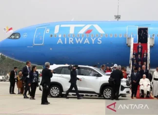 Paus Fransiskus Tiba Di Bandara Soetta Jam 11.15 WIB