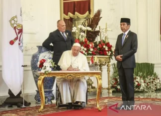 Paus Sebut UUD 1945 Sesuai Dengan Moto Kunjungannya