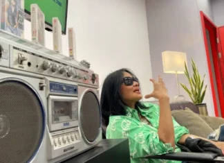 Atiek CB “Come Back”, Luncurkan Album Baru: “Menunggu Karma”