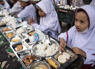 Survei Indikator Politik Indonesia: 77,6 Persen Responden Dukung Program Makan Siang Gratis