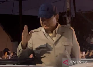 Presiden Prabowo Disambut Prosesi Jajar Kehormatan Di Akmil Magelang