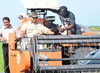 Mentan: 1.002 Alsintan Disalurkan Ke Merauke Dukung Swasembada