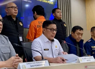 Imigrasi Dan Polri Pulangkan Warga Negara Filipina Buronan Interpol