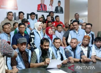 Kedua Paslon Gubernur Aceh Saling Klaim Kemenangan