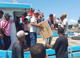 Kemensos Beri Bantuan Rp446,6 Juta Bagi Korban Konflik Adonara Barat