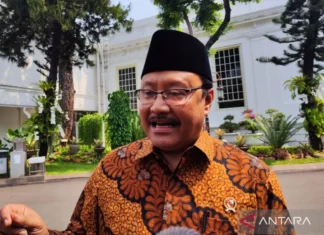 Mensos Pastikan Kebutuhan Pengungsi Erupsi Gunung Lewotobi Tercukupi