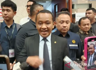 Soal Moratorium Gelar Doktor, Bahlil: Yang Saya Tau Bukan Ditangguhkan