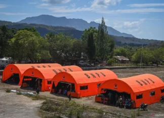 Sejumlah Guru Didatangkan Untuk Mengajar Anak Korban Erupsi Gunung Lewotobi