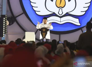 Prabowo Umumkan Dana Kesejahteraan Guru 2025 Naik Jadi Rp81,6 Triliun