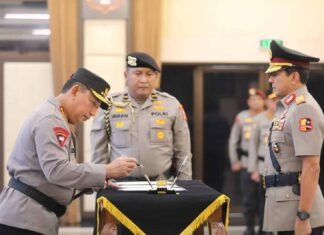 Kapolri Resmi Lantik Komjen Pol. Ahmad Dofiri Jadi Wakapolri