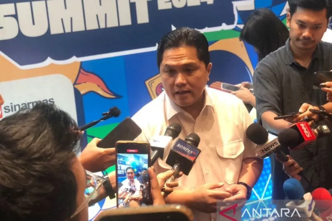 Ketua Umum Persatuan Sepak Bola Seluruh Indonesia PSSI Erick Thohir ketika ditemui awak media setelah acara PSSI Partner Summit 2024 di Hotel Park Hyatt, Jakarta, Senin
