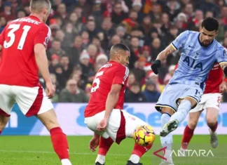 Nottingham Forest Tembus Tiga Besar Klasemen Liga Inggris