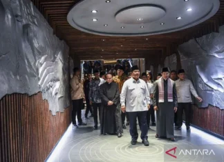 Prabowo Berkelakar Minta Maaf Ke Jokowi Resmikan Terowongan Istiqlal