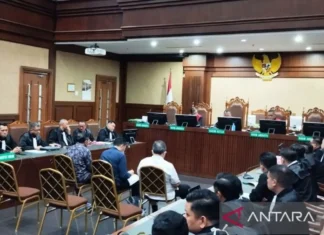 Tiga Hakim “Vonis Bebas” Ronald Tannur Didakwa Terima Suap Rp4,67 M
