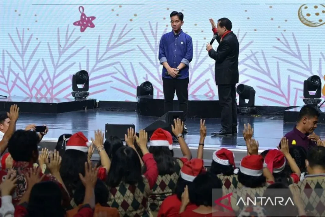 Wapres tinjau perayaan Natal di GBI Solo, teruskan salam dari Prabowo
