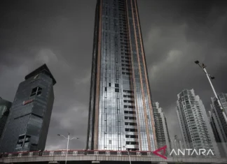 BMKG Prediksi Hujan Lebat Masih Mengguyur DKI hingga Besok