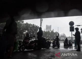 Senin, Jakarta Berpotensi Turun Hujan Sejak Siang hingga Malam Hari