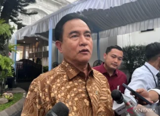 Hasto Ditahan, Menko Yusril Sebut Hormati Keputusan KPK