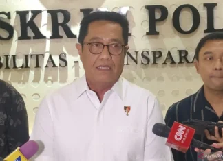 Polri Tetapkan Kades Kohod Tersangka Pemalsuan Sertifikat Pagar Laut