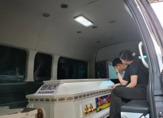 RS Polri Serahkan Dua Jenazah Korban Kebakaran Glodok ke Keluarga