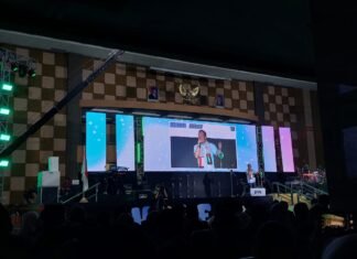 Helm Farhan Wali Band Dibayar Rp100 Juta untuk Bantu Palestina