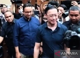 Anies Baswedan Hadiri Sidang Perdana Kasus Dugaan Korupsi Tom Lembong