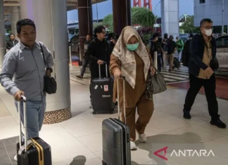 Delapan Pejabat di OKU Terjaring OTT KPK Dibawa ke Palembang