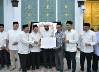 Gubernur Aceh Resmi Keluarkan Ingub Wajibkan Shalat Berjamaah