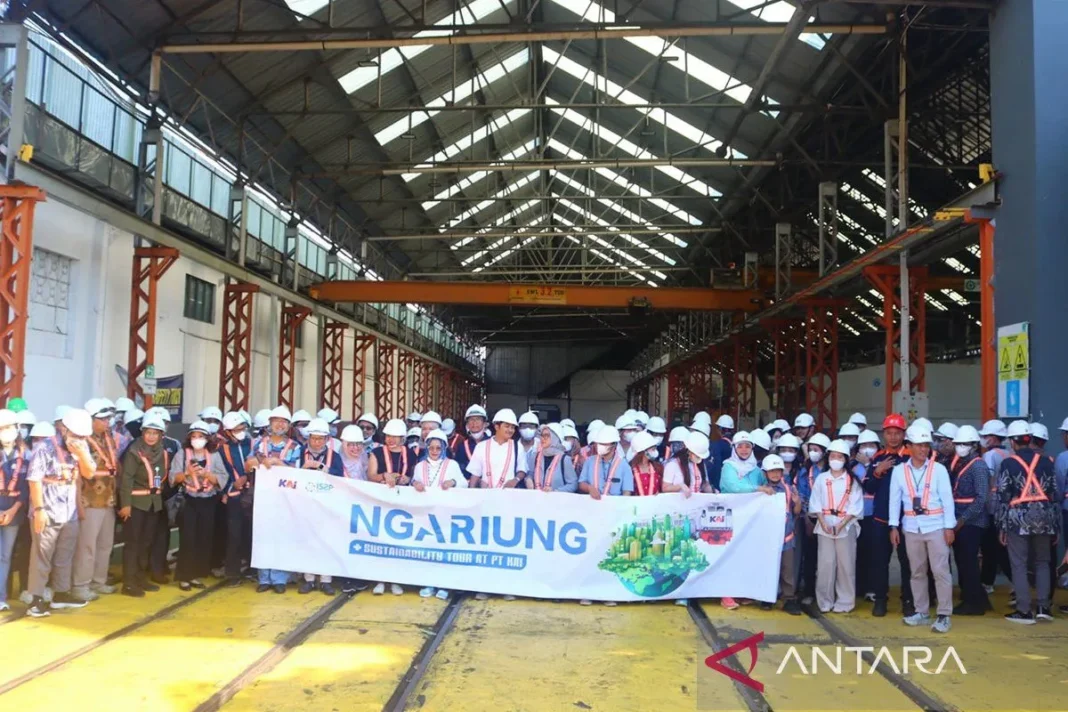 KAI perkuat transportasi ramah lingkungan lewat dekarbonisasi