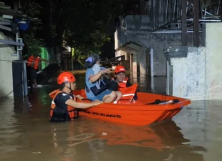 Kali Ciliwung Meluap, 28 RT di Jaksel dan Jaktim Terendam Banjir