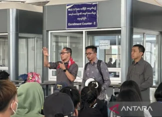Kemlu Pulangkan 400 WNI Korban Eksploitasi Penipuan Daring di Myanmar