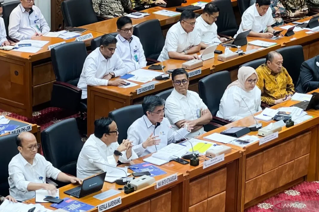 Kemnaker catat PHK Sritex Group capai 11.025 pekerja