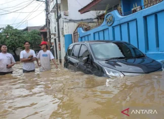 Ketinggian Luapan Ciliwung di Jaksel dan Jaktim Berangsur Turun