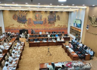 Mendag Menjamin Pasokan dan Pengawasan Distribusi MinyaKita