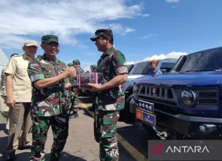 Menhan Serahkan 700 Maung MV3 ke TNI dan Polri untuk Operasional