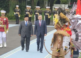 Presiden Prabowo Terima Kunjungan Sekjen PKV To Lam di Istana Merdeka