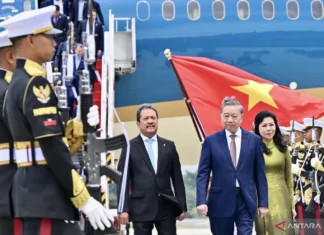 Sekjen Partai Komunis Vietnam Tiba di Jakarta, Bertemu Presiden Senin