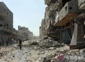 Warga Gaza Sambut Ramadan di Antara Reruntuhan dan Kelaparan