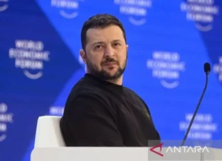 Zelenskyy Sesali Pertengkaran dengan Trump, Siap Berunding Lagi