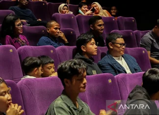 Wapres Gibran Ajak Anak Yatim Nikmati Film Animasi Lokal “Jumbo”