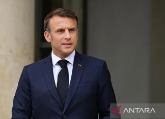 Jelang Lawatan ke Indonesia, Presiden Prancis Kunjungi Vietnam