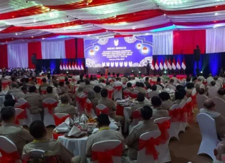 Prabowo dan Try Sutrisno Satu Meja di Halal bi Halal Purnawirawan